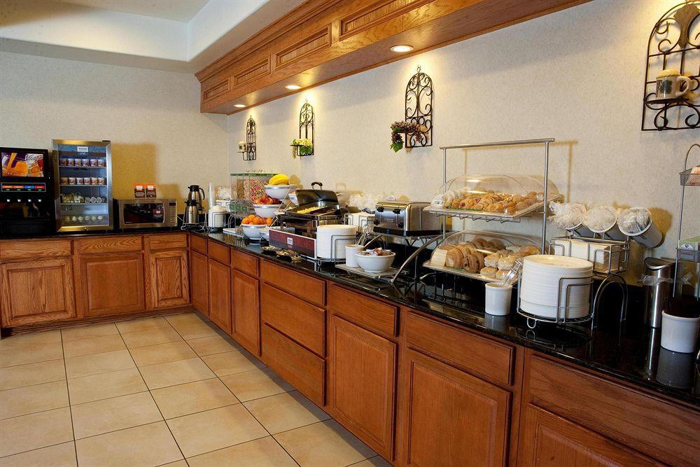 Comfort Suites Tyler South Restaurant bilde